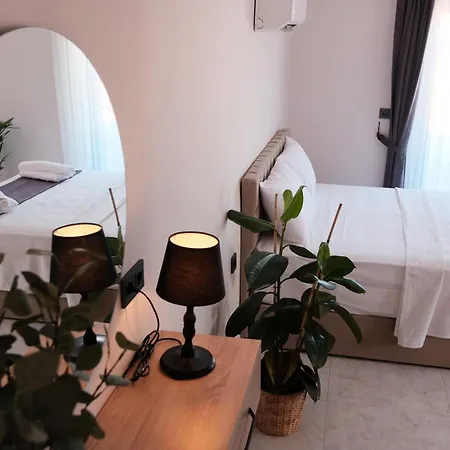 Marina Lora Sigacik Hotel
